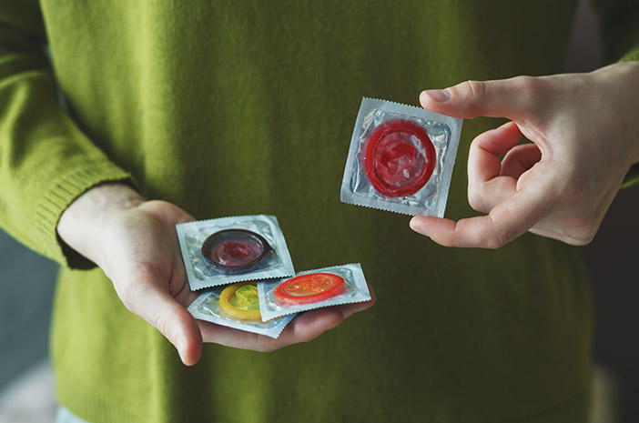 النكهات المختلفة للواقي الذكري ، هل له فوائد صحية؟