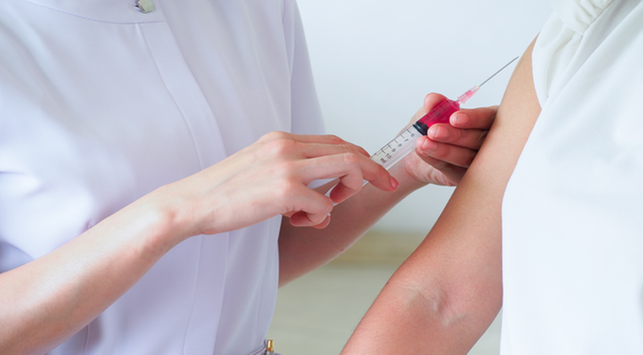 10 Jenis Vaksin Yang Diperlukan Orang Dewasa