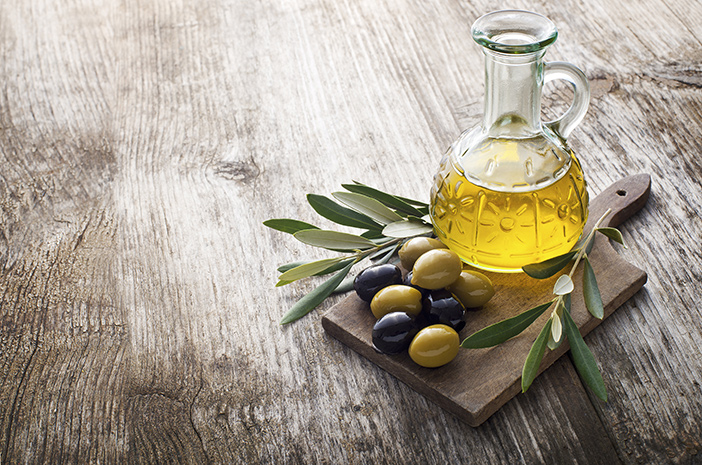 Fatti medici sui benefici del bere olio d'oliva