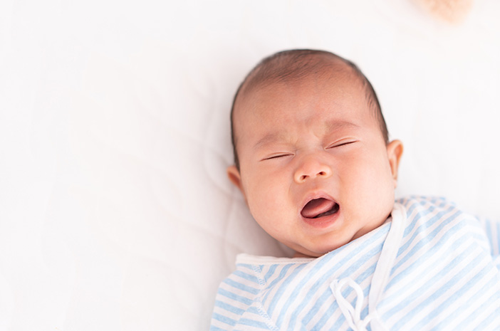 Bebeklerde Boğaz Ağrısı Neden Olur?