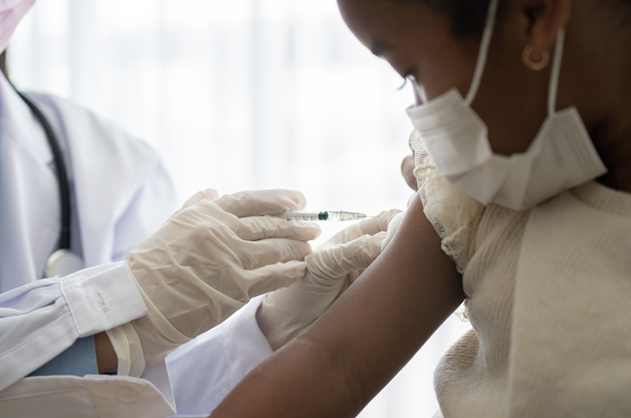Знайте 5 задължителни имунизации за деца в Индонезия