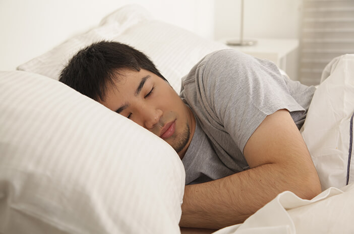 Това са 6 причини защо спането без гащи е здравословно