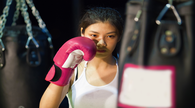 Kelebihan Mempraktikkan Muay Thai untuk Wanita